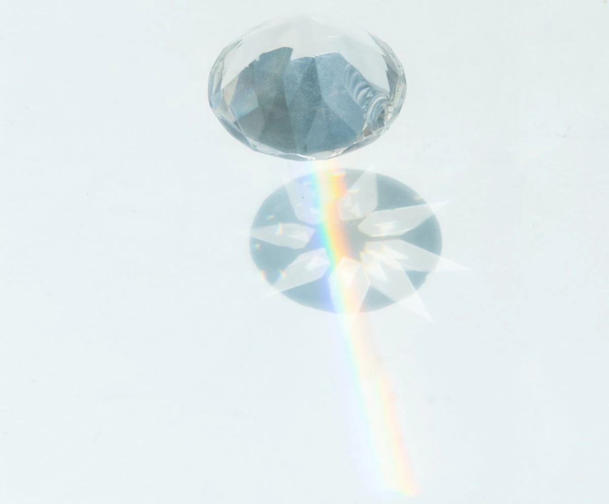 Diamonds showing fluorescence under ultraviolet light