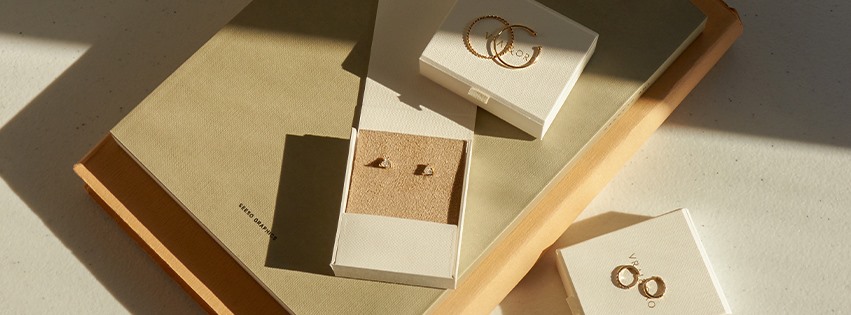 Vrai and Oro presentation boxes from our review