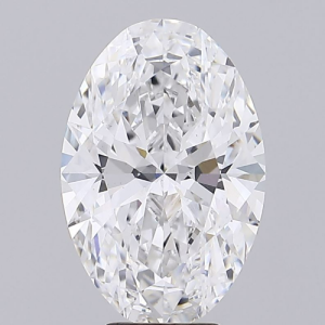 A lab-grown oval diamond with slightly visible bow tie effect (from Clean Origin)