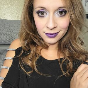 Juli Church: Diamontologist and Writer at LabGrownCarats.com